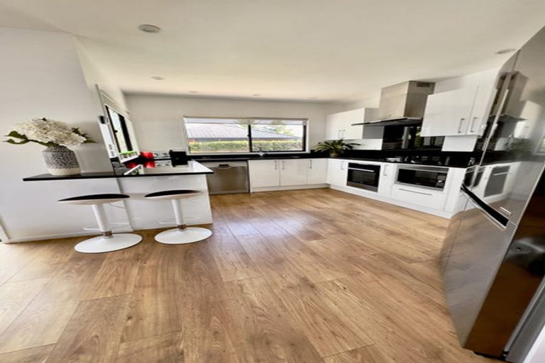 Photo of property in 53 Ridgeway Road, Pukekohe, 2120