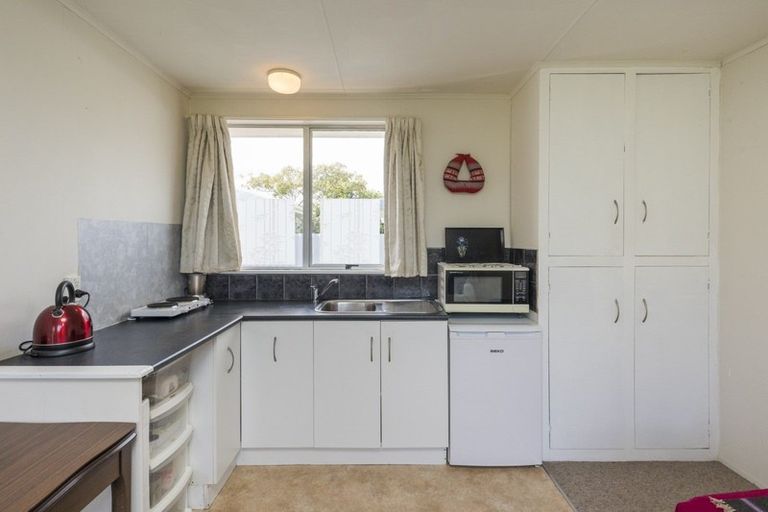 Photo of property in 32 Thomson Street, West End, Palmerston North, 4412