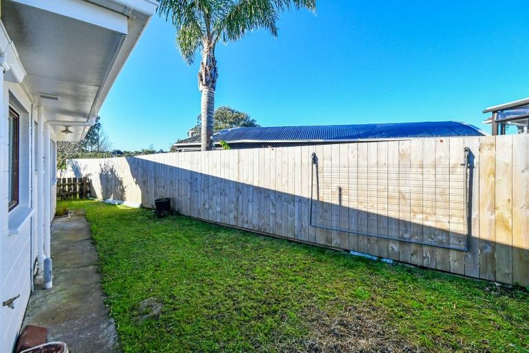 Photo of property in 2/32 Domain Street, Waiuku, 2123