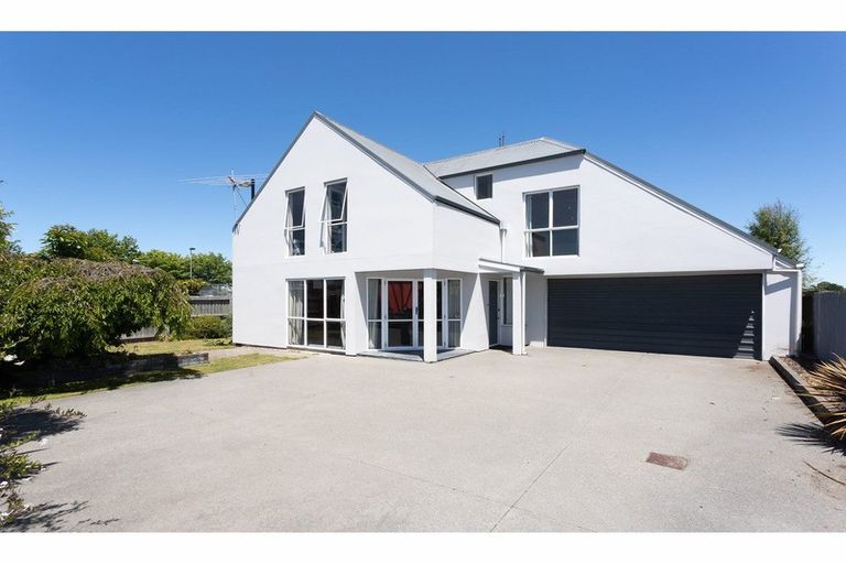 Photo of property in 47a Sawyers Arms Road, Northcote, Christchurch, 8052