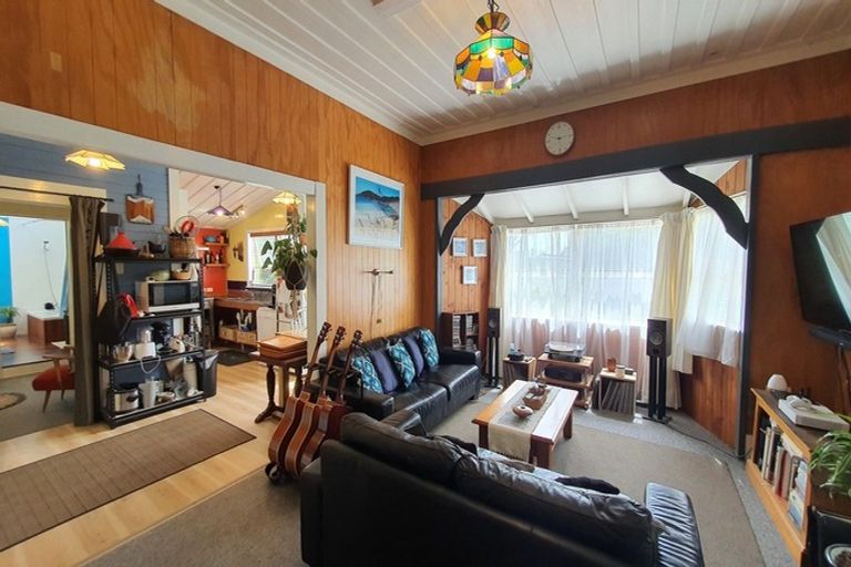 Photo of property in 21 Naumai Road, Tauhoa, Warkworth, 0984