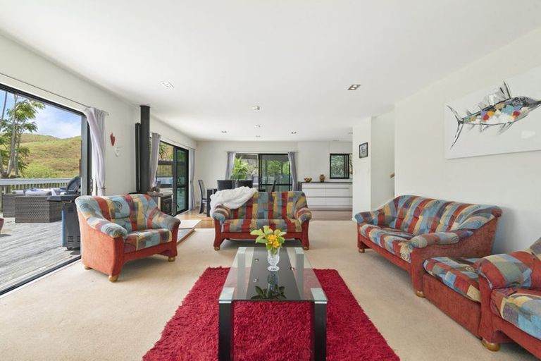 Photo of property in 585 Inland Road, Helensville, 0875