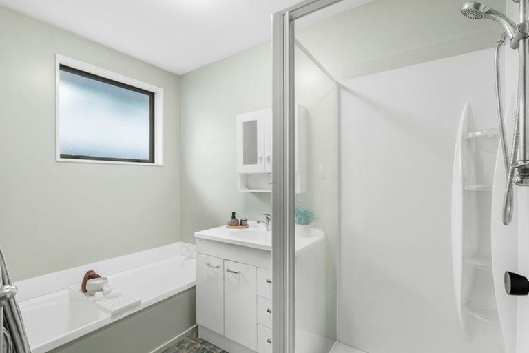 Photo of property in 6 Saskia Lane, Somerfield, Christchurch, 8024