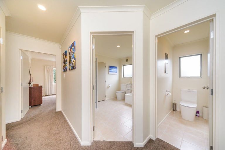 Photo of property in 6 Ursula Drive, Feilding, 4702