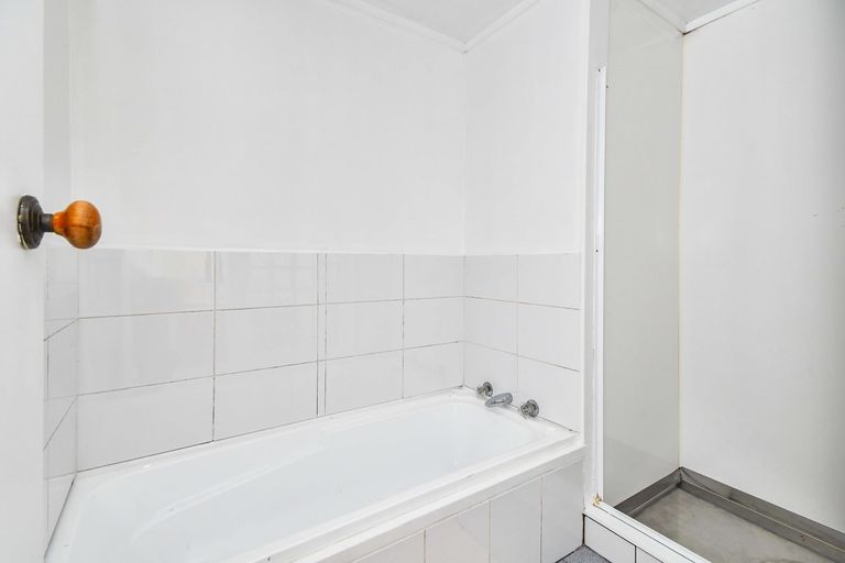 Photo of property in 1/34 Barnhill Crescent, Pahurehure, Papakura, 2113