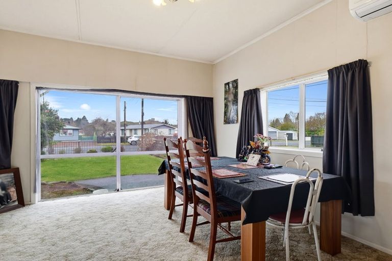 Photo of property in 50 Pitt Street, Raetihi, 4632