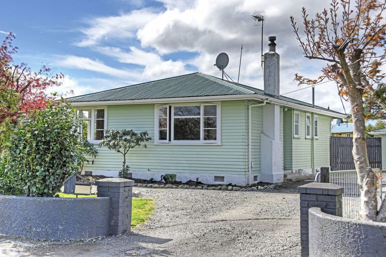Photo of property in 21 South Belt, Solway, Masterton, 5810