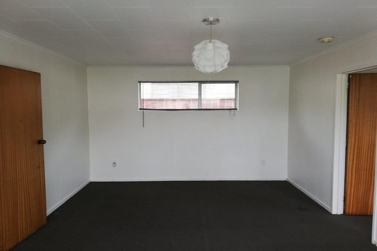 Photo of property in 16 Kipling Street, Johnsonville, Wellington, 6037