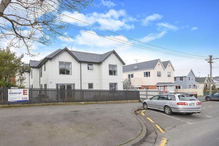 Photo of property in 129 Harbour Terrace, North Dunedin, Dunedin, 9016