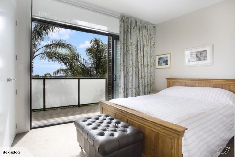 Photo of property in 5/50 Ocean View Road, Northcote, Auckland, 0627
