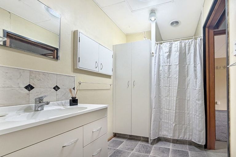 Photo of property in 810 Queen Street West, Saint Leonards, Hastings, 4120