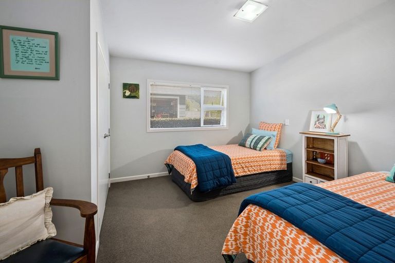 Photo of property in 2 Seagers Close, Kinloch, Taupo, 3377