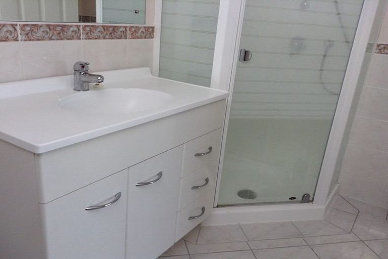 Photo of property in 3/96 Elliot Street, Howick, Auckland, 2014