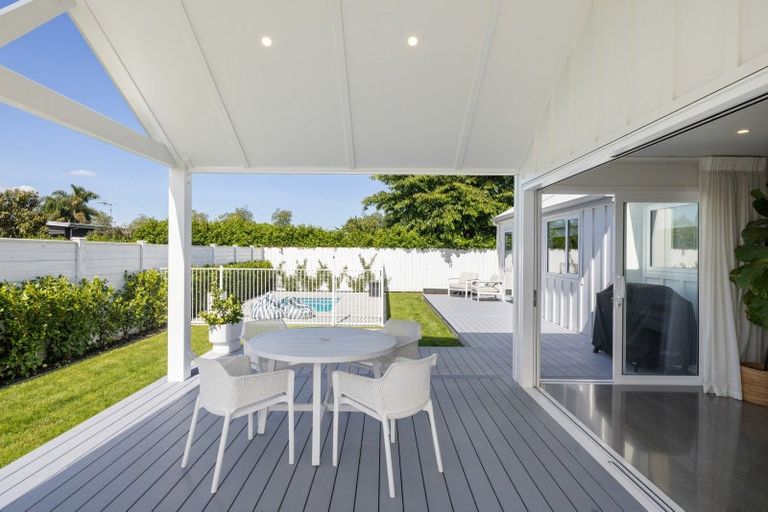 Photo of property in 22 Hugo Shaw Drive, Cambridge, 3434