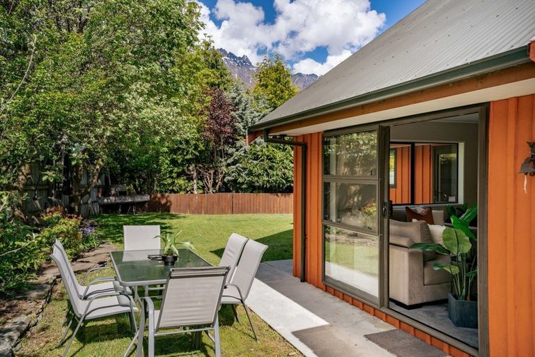 Photo of property in 13 Remarkables Crescent, Frankton, Queenstown, 9300