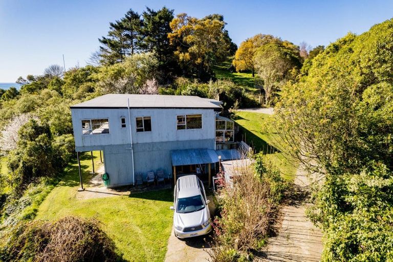 Photo of property in 12 Bute Street, Moeraki, Palmerston, 9482