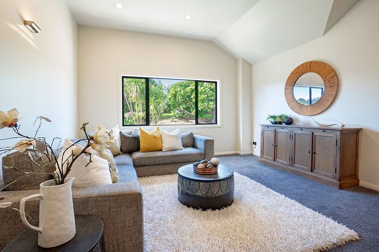 Photo of property in 388 Pine Valley Road, Dairy Flat, Silverdale, 0992