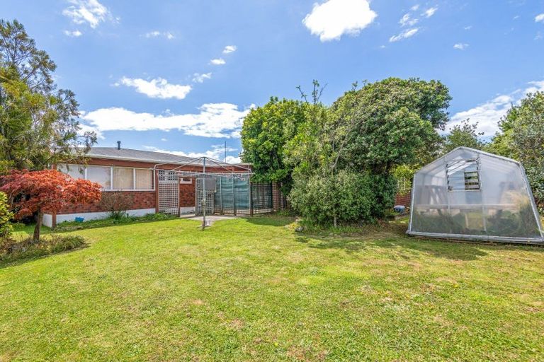 Photo of property in 4 Holdsworth Avenue, Milson, Palmerston North, 4414