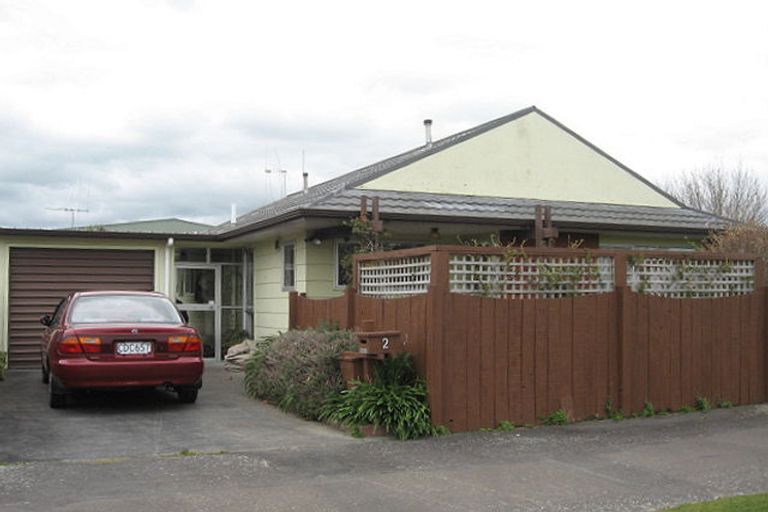Photo of property in 2 Keeling Street, West End, Palmerston North, 4412