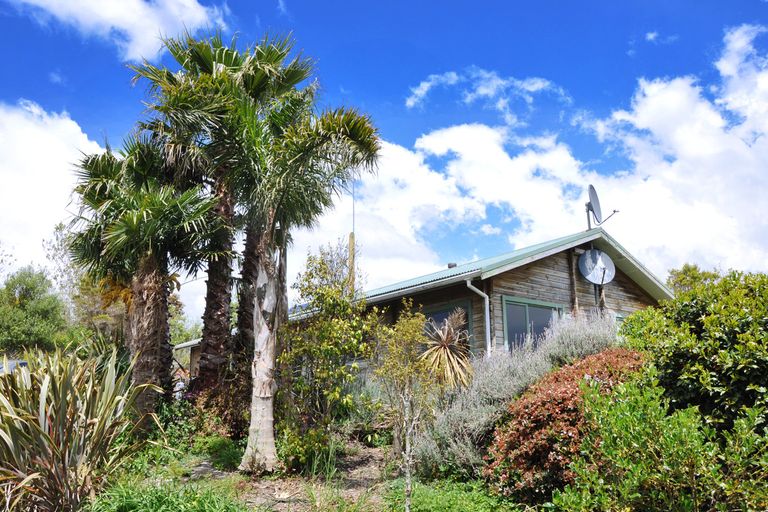 Photo of property in 512 Mangawhai Road, Wellsford, 0975