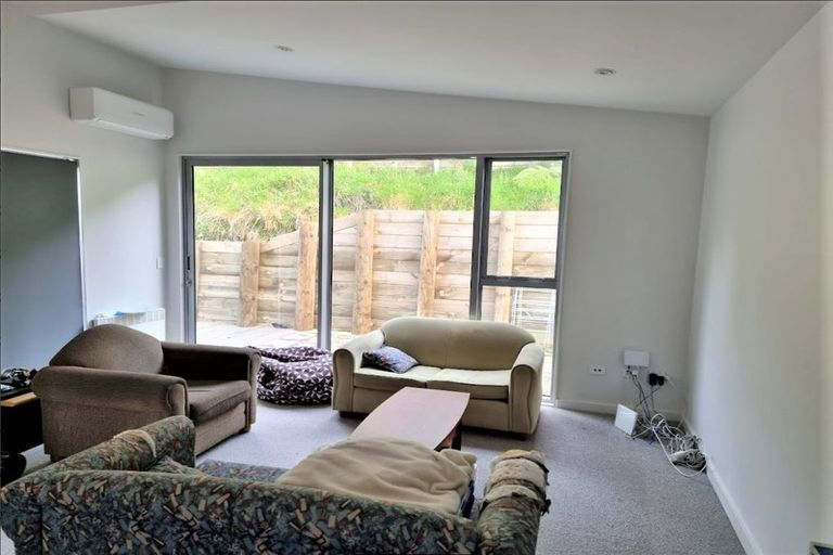 Photo of property in 4/38 Makara Road, Karori, Wellington, 6012