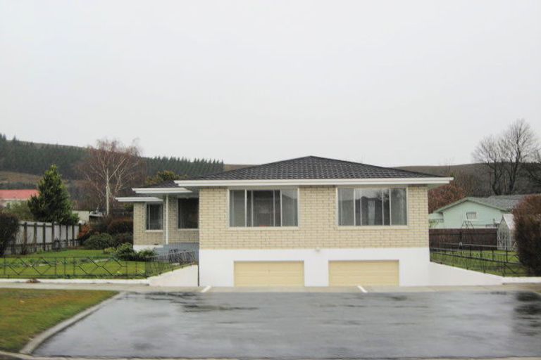 Photo of property in 92 Sunderland Street, Clyde, 9330