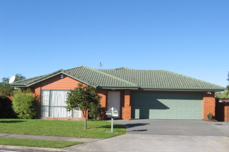 Photo of property in 41 Sandwick Drive, Weymouth, Auckland, 2103