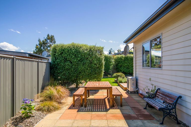 Photo of property in 21 Waenga Drive, Cromwell, 9310