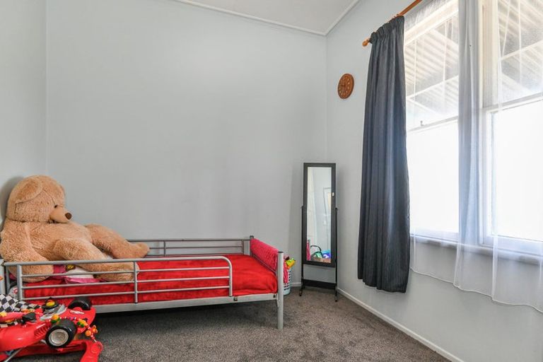 Photo of property in 307 Park Road South, Akina, Hastings, 4122