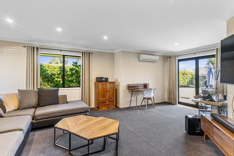 Photo of property in 5 Killegray Close, Flagstaff, Hamilton, 3210