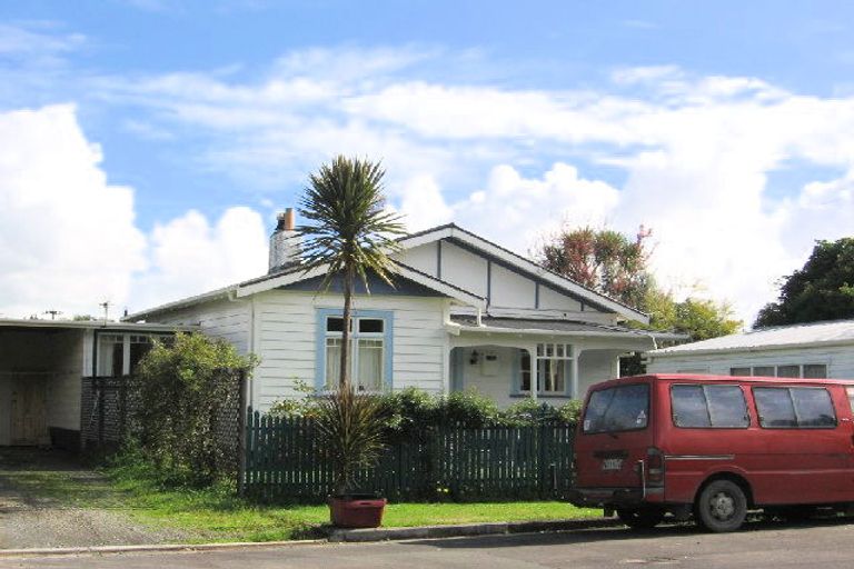 Photo of property in 23 Mair Street, Regent, Whangarei, 0112