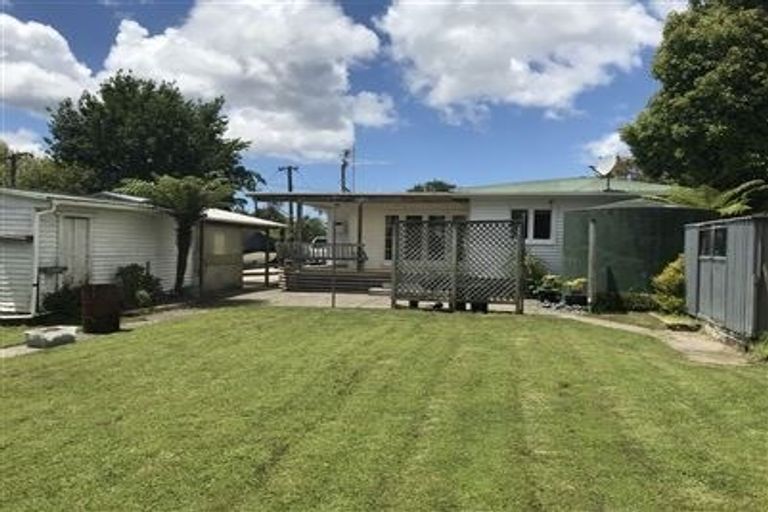 Photo of property in 36 Alice Street, Riverhead, 0820