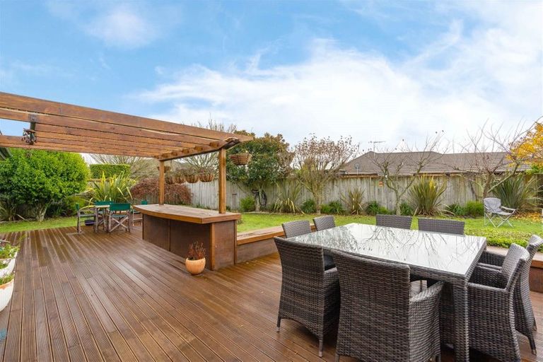 Photo of property in 18 Innswood Place, Rototuna North, Hamilton, 3210