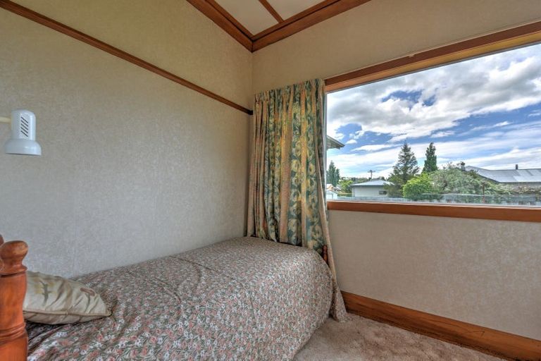 Photo of property in 11 Albany Street, Gore, 9710