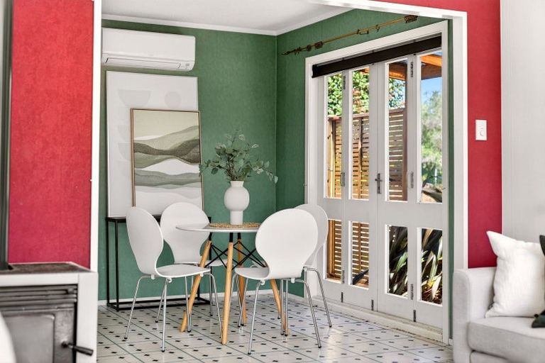 Photo of property in 35 Lincoln Road, Carterton, 5713