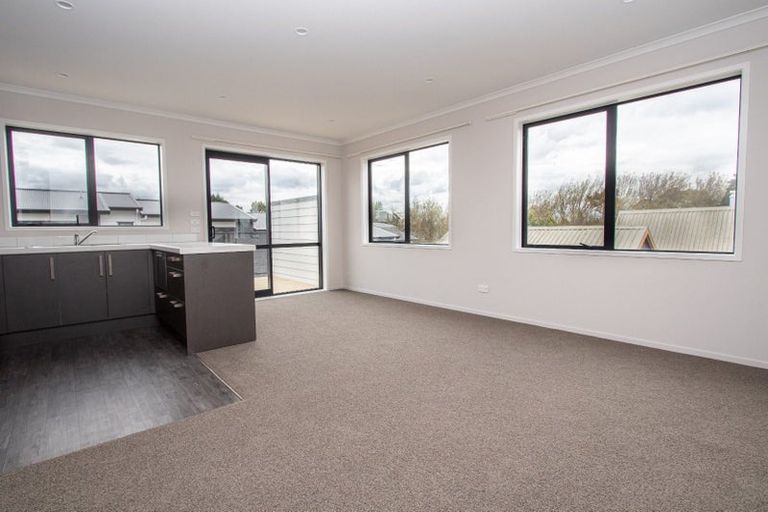 Photo of property in 9/10 Charlemont Street, Whitiora, Hamilton, 3200