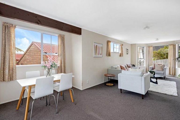 Photo of property in 63a Nalanda Crescent, Broadmeadows, Wellington, 6035