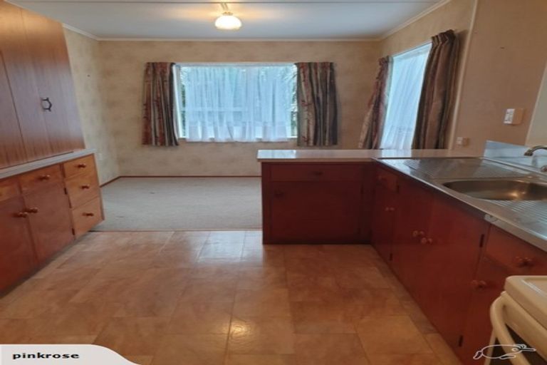 Photo of property in 5a Fairbrother Street, Carterton, 5713