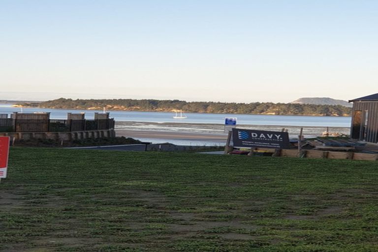 Photo of property in 5 Winspear Place, Omokoroa, 3114