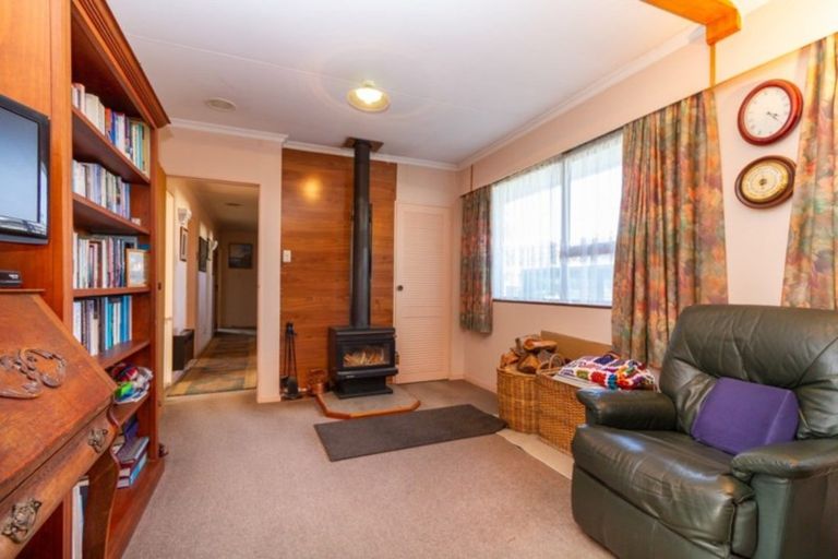 Photo of property in 19a Robinson Street, Foxton, 4814