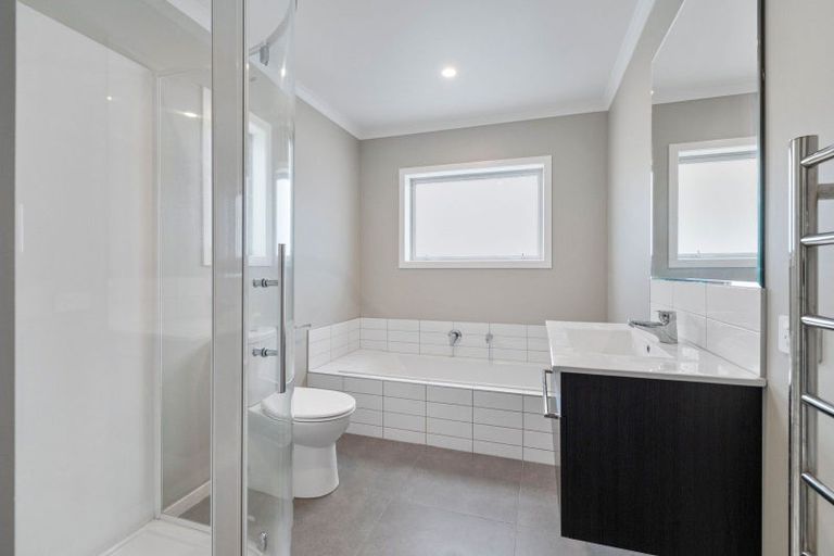 Photo of property in 11 Maury Place, Foxton, 4814