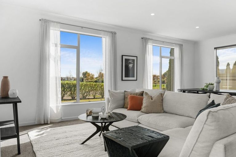 Photo of property in 32 The Runway, Wigram, Christchurch, 8042