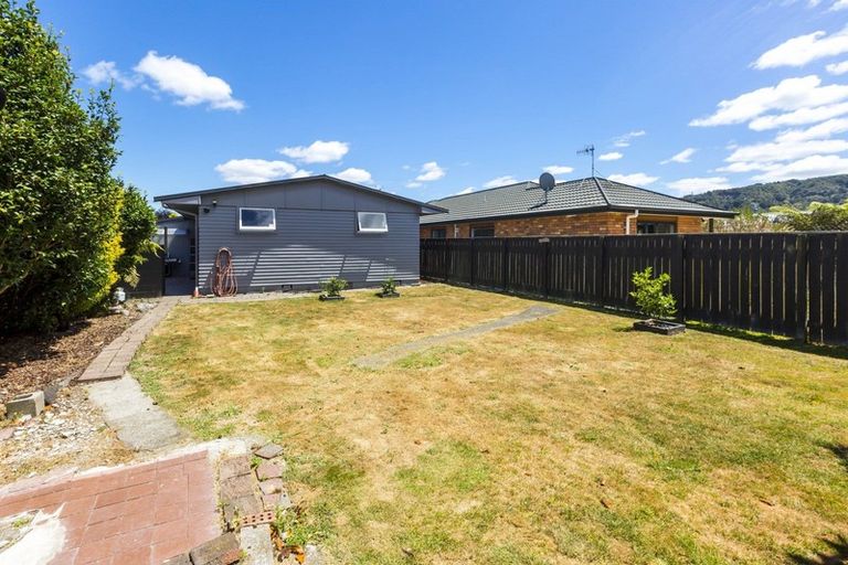 Photo of property in 30a Exchange Street, Ebdentown, Upper Hutt, 5018