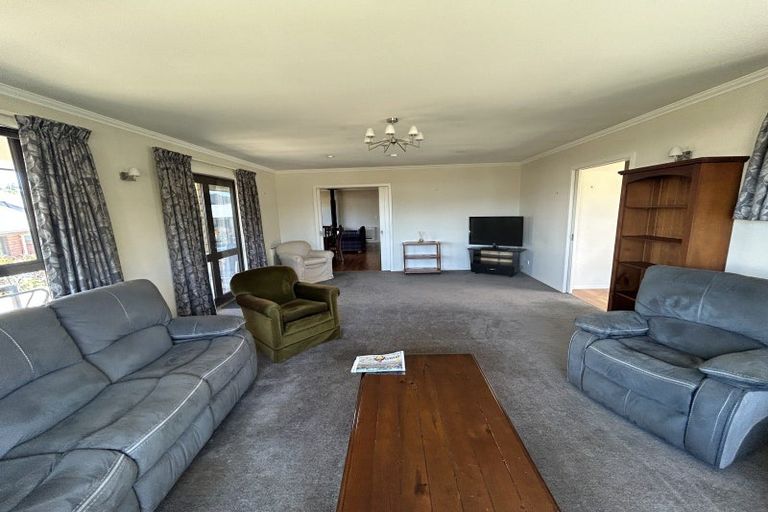 Photo of property in 33 Meadowstone Drive, Wanaka, 9305