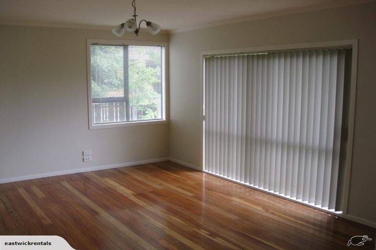 Photo of property in 3a Kelvin Road, Papakura, 2110