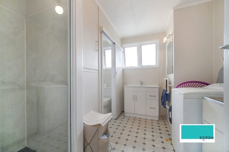 Photo of property in 5 Amethyst Place, Wiri, Auckland, 2104