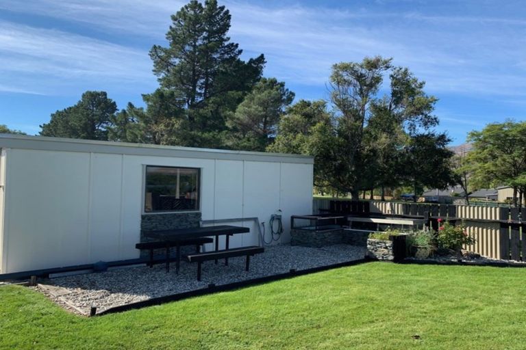 Photo of property in 17 Linrosa Place, Cromwell, 9310