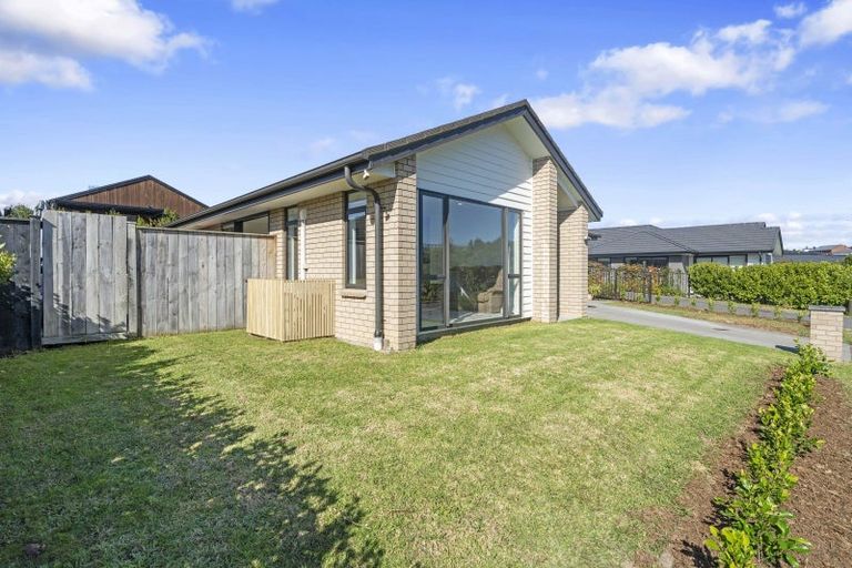 Photo of property in 19 Te Paea Avenue, Karaka, 2124