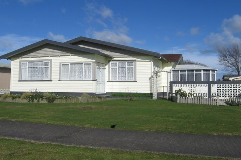 Photo of property in 5 Fairview Avenue, Feilding, 4702