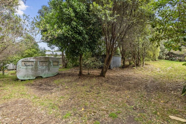 Photo of property in 53 Queens Road, Waikanae Beach, Waikanae, 5036
